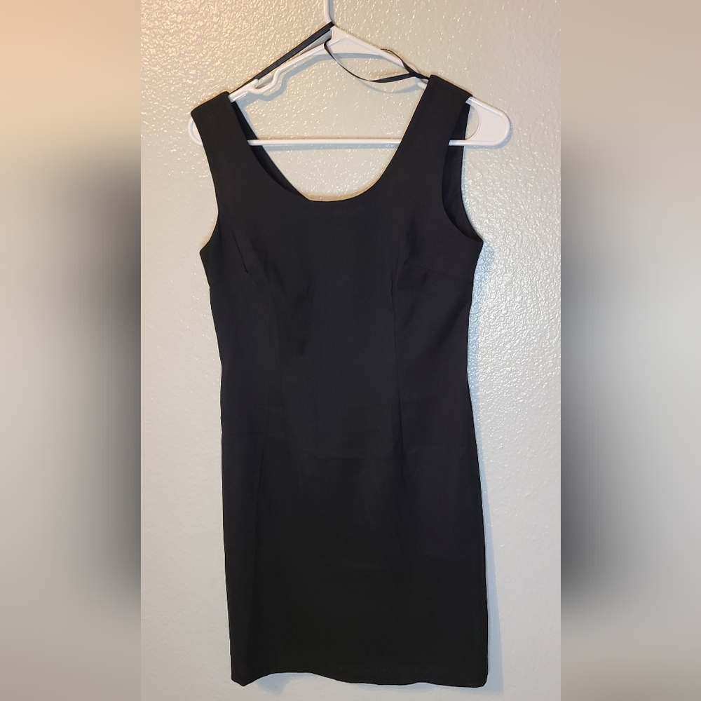 Black cocktail dress by Connected